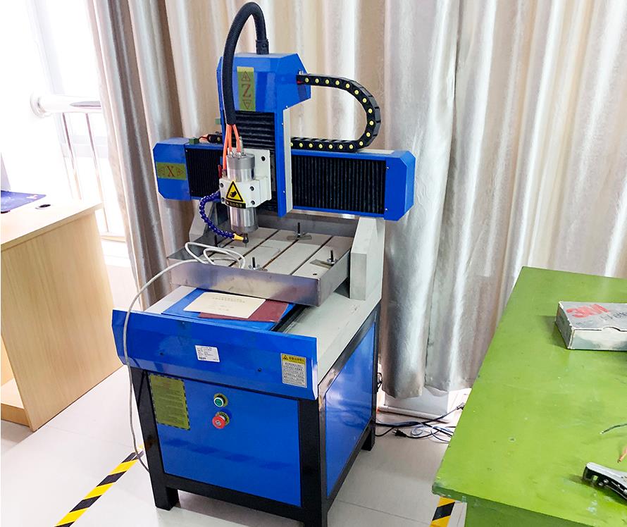 德令哈實(shí)驗(yàn)室搬遷