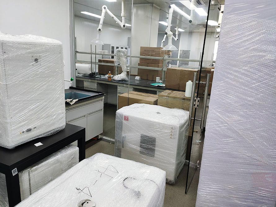 實(shí)驗(yàn)設(shè)備搬家