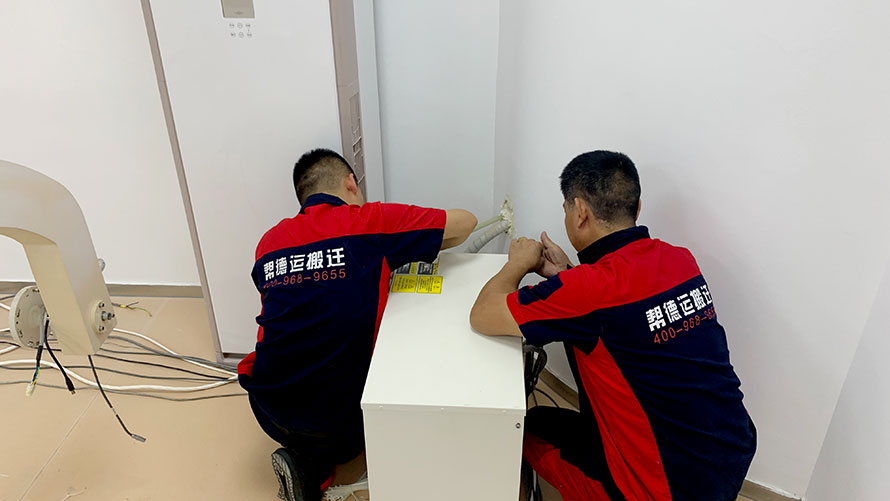 實驗設(shè)備搬運價格的行業(yè)標(biāo)準(zhǔn)