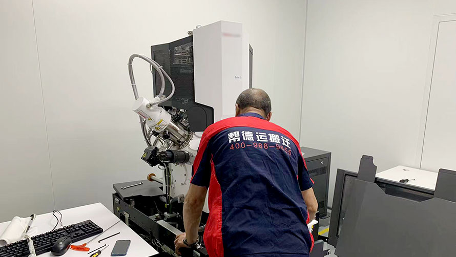 精密設(shè)備搬運調(diào)試：自動化與高效化